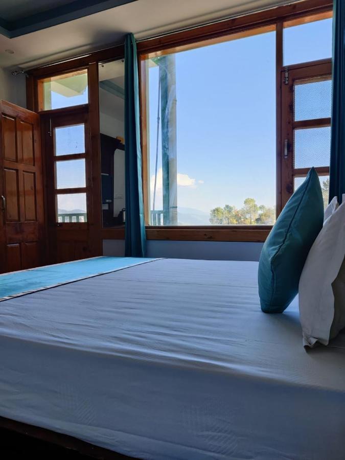 Golden Oak Bed and Breakfast Shimla Buitenkant foto