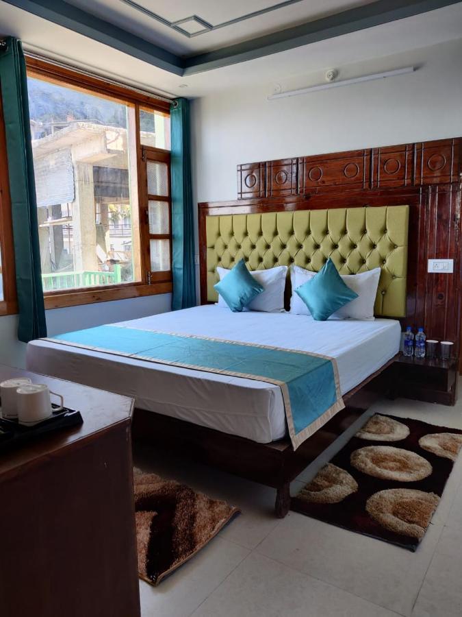 Golden Oak Bed and Breakfast Shimla Buitenkant foto