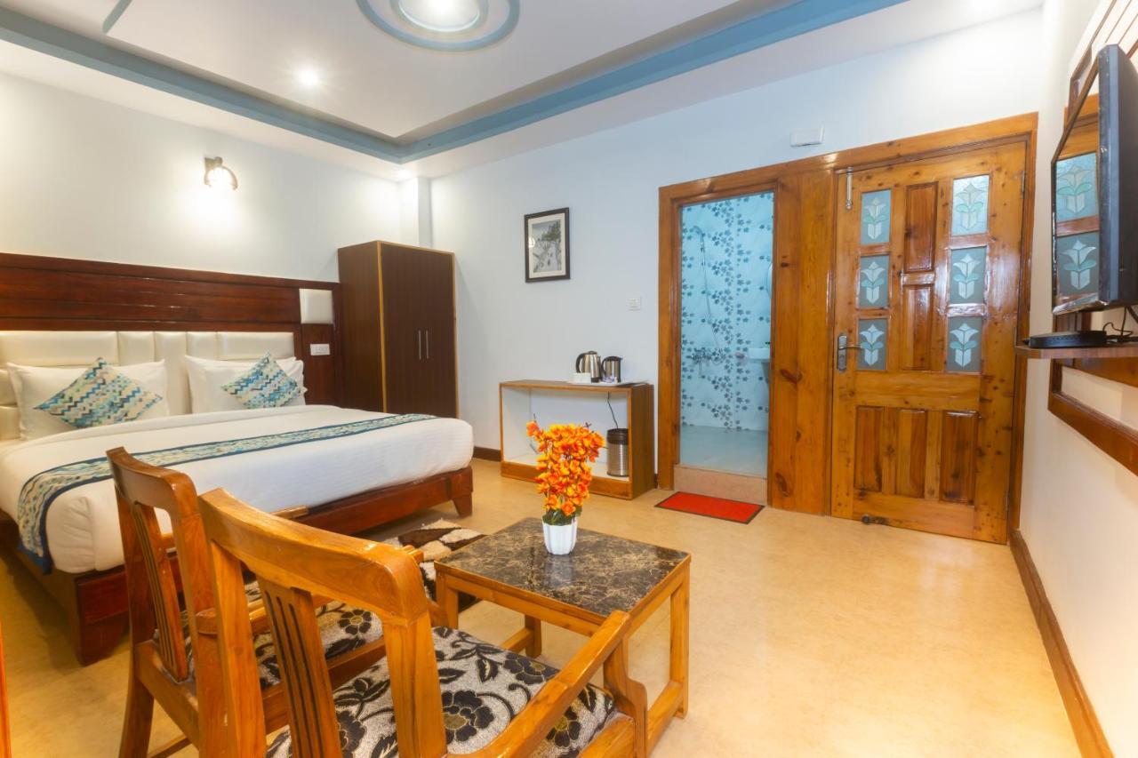 Golden Oak Bed and Breakfast Shimla Buitenkant foto